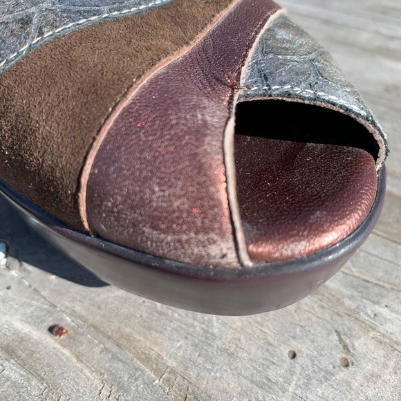 LIQUIDATION SALE! Cole Haan Nike Air Wedge Sandals Size 7.5 - Picture 10 of 11